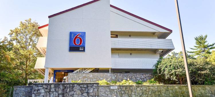 纳舒厄南6号汽车旅馆(Motel 6 Nashua, NH - South)图片