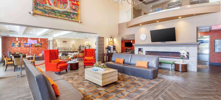 Best Western Plus Chateau Fort St. John图片