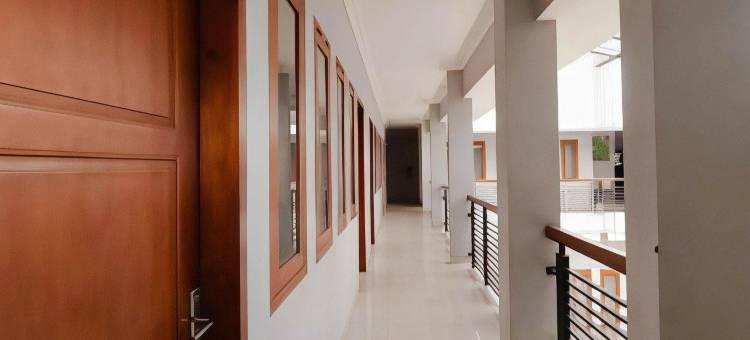 露莎尼亚英达酒店(Rosalia Indah Hotel)图片