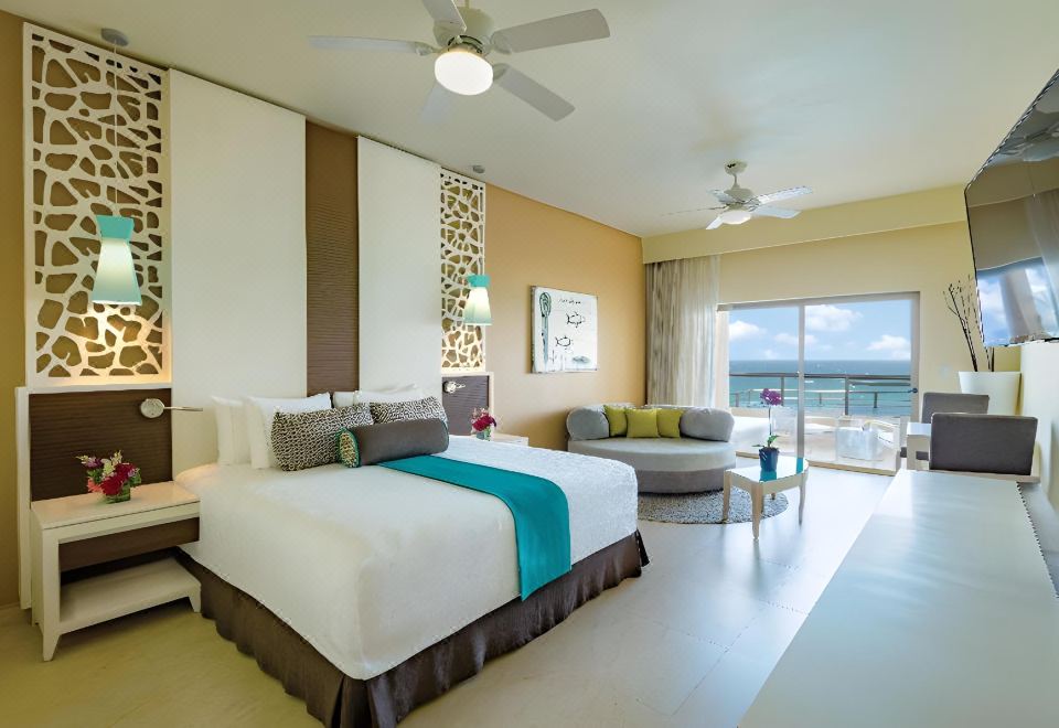 Hotel El Dorado Seaside Suites Hotel Overview