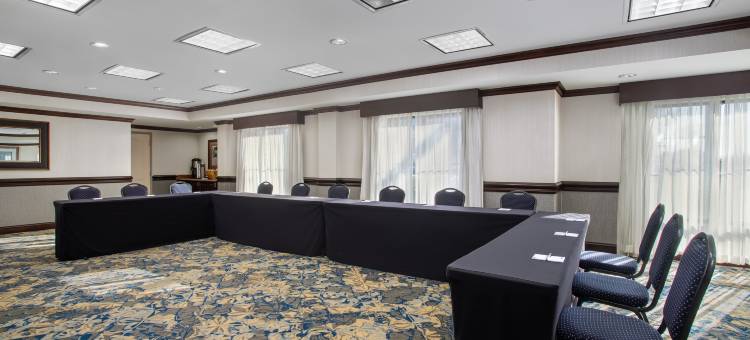 戴维森Homewood Suites by Hilton(Homewood Suites by Hilton Davidson)图片