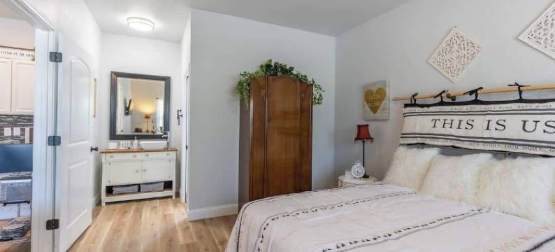 La Casita：有热水浴缸和火坑，距离弗雷德15分钟(La Casita: Hot-Tub & Firepit, 15 Min to Fred!)图片