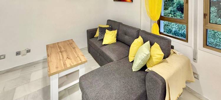 Apartment in Roquetas near the Beach图片