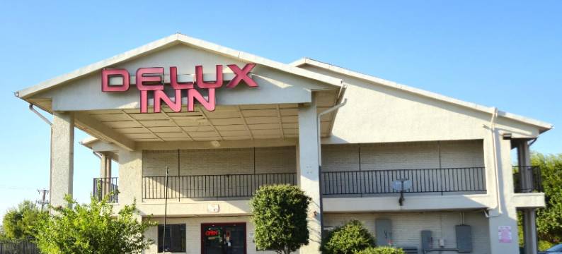 豪华旅馆汽车旅馆 OYO 大草原州际公路30号(Deluxe Inn Motel By Oyo Grand Prairie Interstate 30)图片