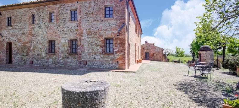 Apartment in Peccioli with pool图片