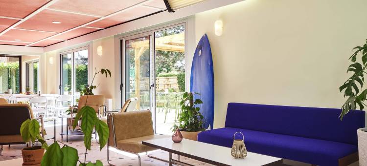 Greet 凡尔赛酒店 - 维尼森斯勒博特涅(Greet  Hotel Versailles - Voisins le Bretonneux)图片