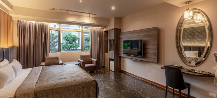 国妃鹰堡商务汽车旅馆 - 仁德馆图片