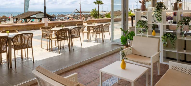 索尔港滨海酒店(Sol Puerto Marina)图片