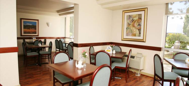 埃弗里特凯艺套房酒店(Quality Inn & Suites Everett)图片