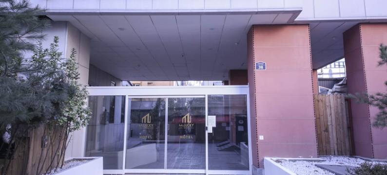M&幸运酒店(M&LUCKY HOTEL)图片