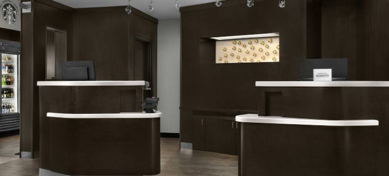 格林斯伯勒机场万怡酒店(Courtyard Greensboro Airport)图片