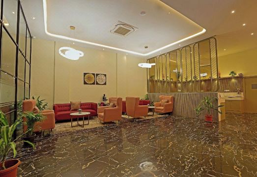 Grand Continent, Gachibowli Hotel Hotel Overview