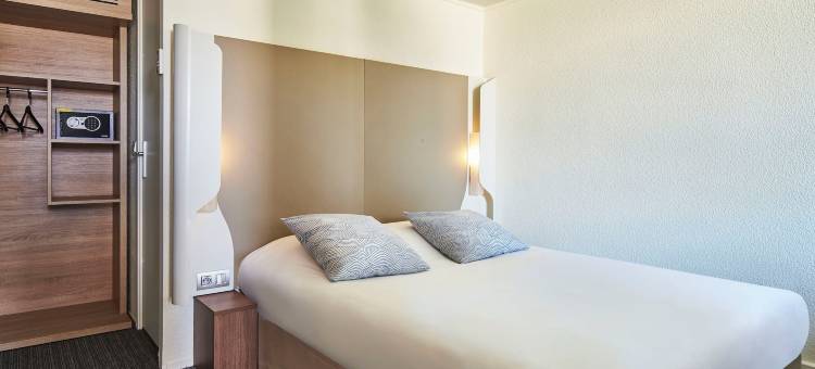 原创城市，酒店La Verrière – 伊夫林(The Originals City Hôtel la Verrière-Yvelines)图片