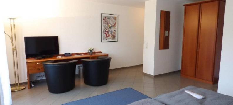 布特根阿尔特酒店(Hotel Alt Büttgen)图片