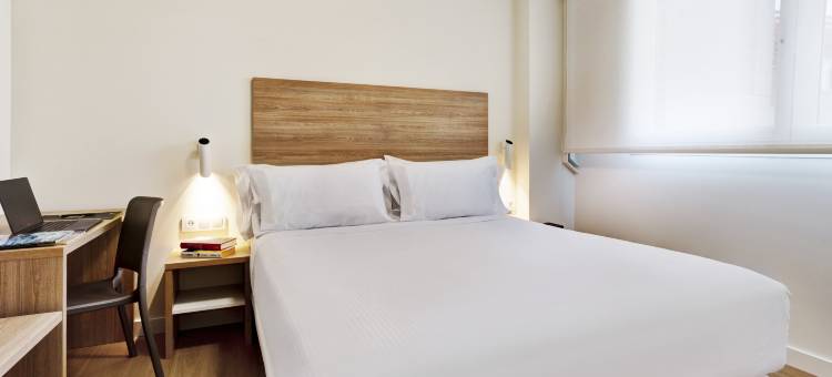 洛格罗尼奥套房赛柯特尔酒店(Sercotel Logroño Suites)图片