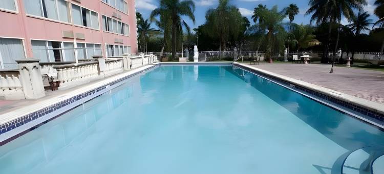迈阿密花园套房酒店(Miami Gardens Inn & Suites)图片