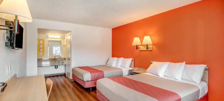 斯托克顿宪章路西6号汽车旅馆(Motel 6 Stockton, CA - Charter Way West)图片