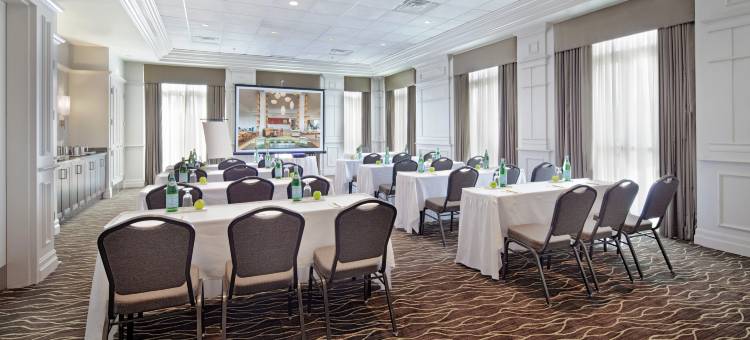 蒙特利尔机场希尔顿花园旅馆(Hilton Garden Inn Montreal Airport)图片