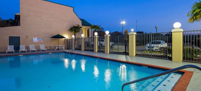 哈蒙德贝斯特韦斯特SureStay Plus酒店(SureStay Plus Hotel by Best Western Hammond)图片