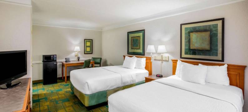 拉夫金拉昆塔温德姆酒店(La Quinta Inn by Wyndham Lufkin)图片