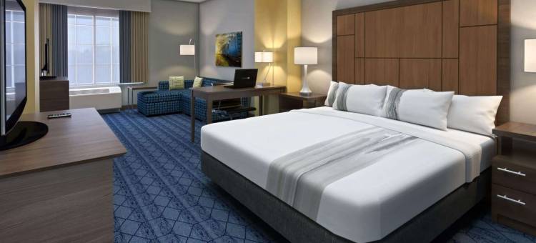 靠近卡拉哈里的拉昆塔温德姆酒店套房(由温汉姆提供服务)(La Quinta Inn & Suites by Wyndham Round Rock Near Kalahari)图片