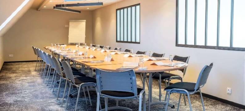 奥尔良圣让德布赖埃布里特酒店 - 安塔尔(Brit Hotel Orléans St Jean de Braye - l'Antarès)图片