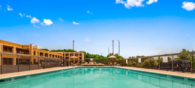 雷鸟汽车贝斯特韦斯特酒店(Best Western Thunderbird Motel)图片