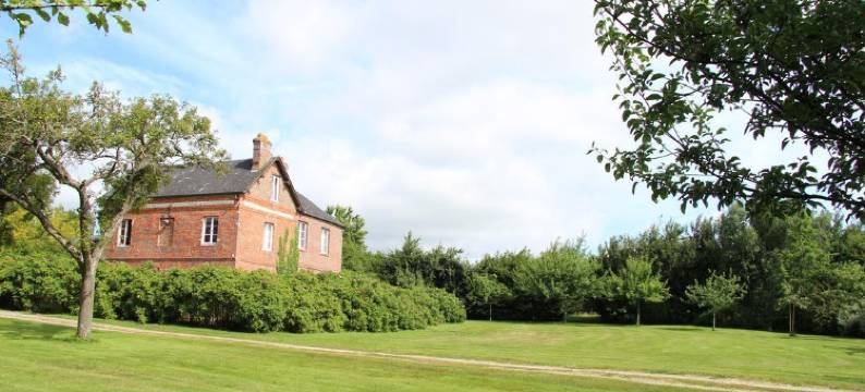 波米尼尔赫里索尼耶雷酒店(Le Pommenial de la Hérissonnière)图片