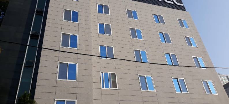 新格兰德酒店(New Grand Hotel)图片