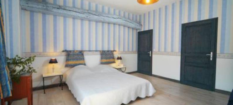 弗尔姆迪松格住宿加早餐庄园酒店(Maison d'Hôtes Ferme d'Issonges B&B)图片