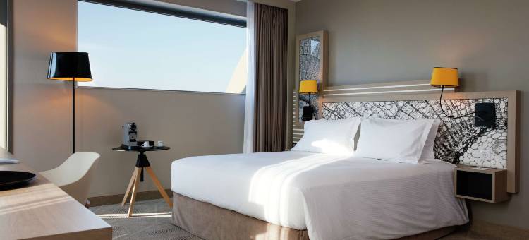 波尔多市中心希尔顿花园酒店(近波尔多圣让高铁站，嘉龙河景)(Hilton Garden Inn Bordeaux Centre)图片