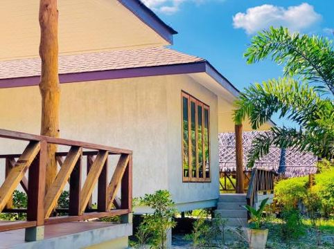 Koh YAO Beach Front Hotel Overview