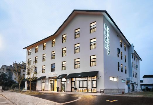 Cendre Hotel over view