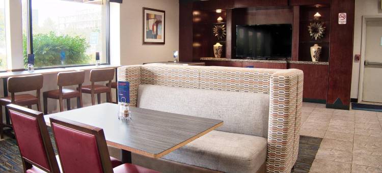 舒适酒店帕拉默斯 - 哈肯萨克(Comfort Inn Paramus - Hackensack)图片