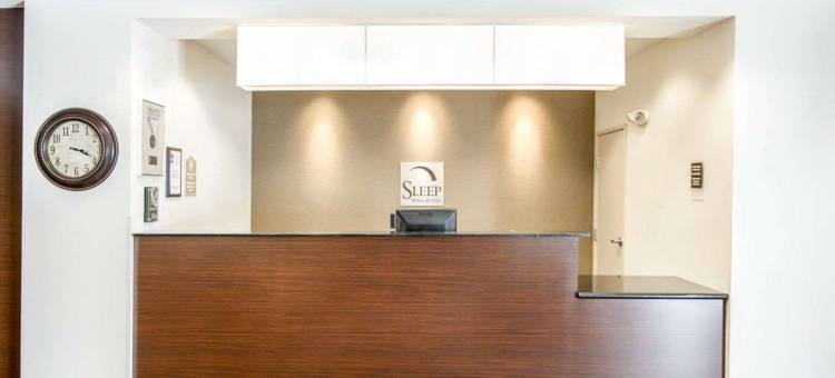 诺顿安眠套房酒店(Sleep Inn & Suites Norton)图片