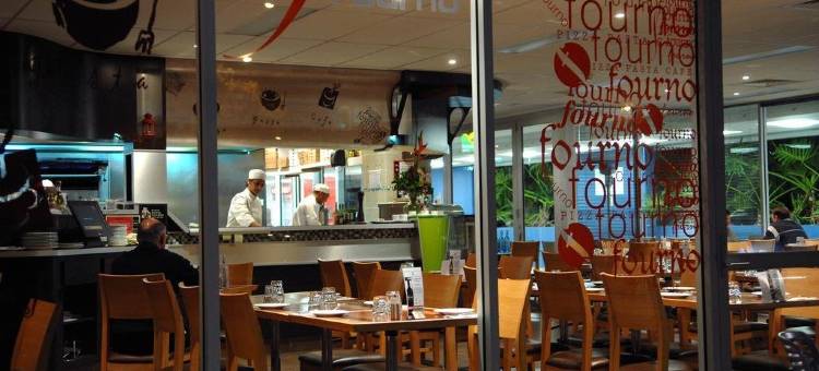 悉尼北莱德盛橡套房酒店(Oaks Sydney North Ryde Suites)图片