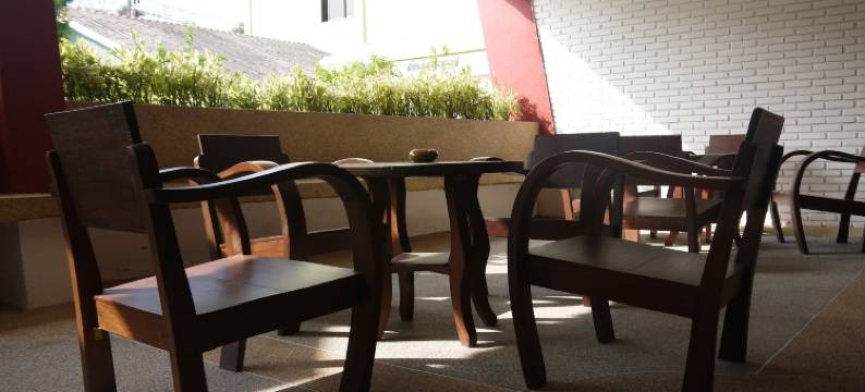 苏林斯威特酒店(Surin Sweet Hotel)图片