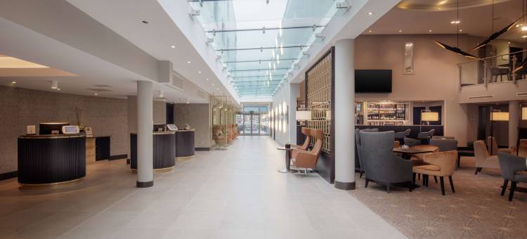 希尔顿逸林酒店希思罗机场店(DoubleTree by Hilton London Heathrow Airport)图片
