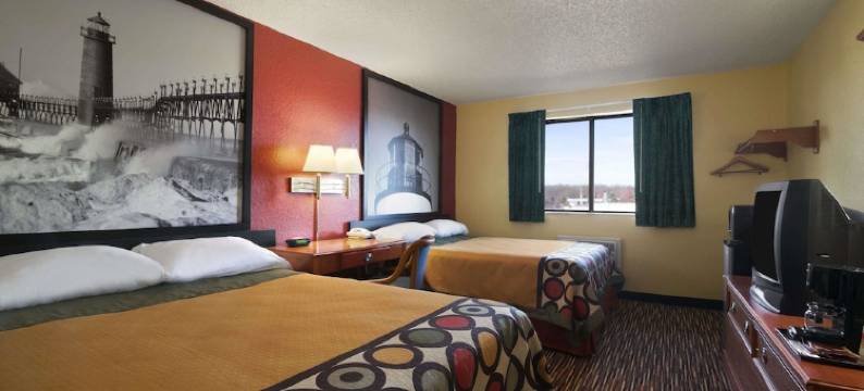 卡拉马祖速 8 酒店(SUPER 8 KALAMAZOO)(Super 8 by Wyndham Kalamazoo)图片