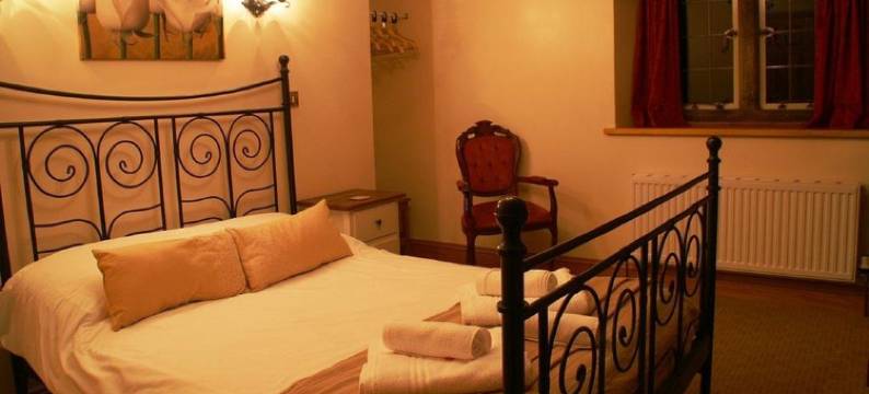 乔治与米林布鲁克旅馆(The George Inn & Millingbrook Lodge Ltd)图片