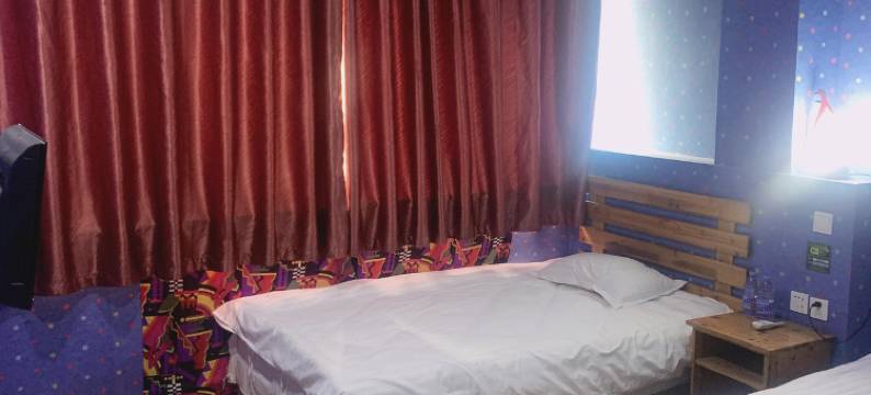 书香宾馆(泰安红门店)图片