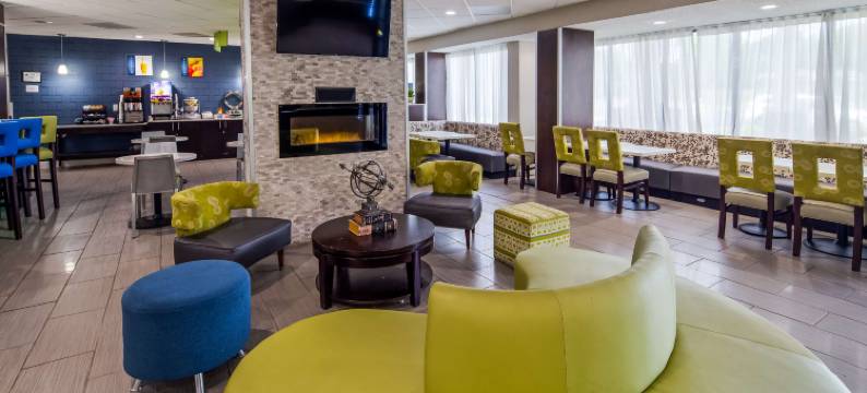 汉斯商城贝斯特韦斯特优质酒店(Best Western Plus Hanes Mall Hotel)图片