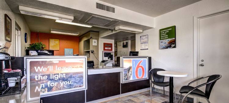 6号韦尔斯汽车旅馆(Motel 6 Wells, NV)图片