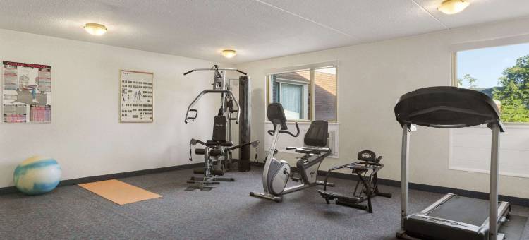布里奇沃特温德姆戴斯酒店及会议中心(Days Inn by Wyndham Bridgewater Conference Center)图片