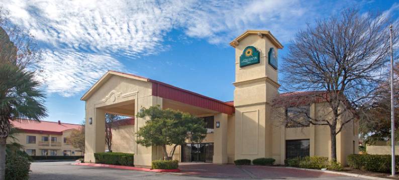 圣马科斯拉昆塔温德姆酒店(La Quinta Inn by Wyndham San Marcos)图片