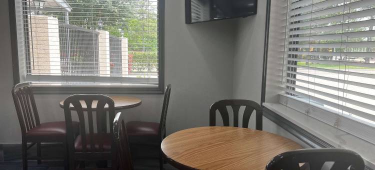 帕萨迪纳温德姆速8酒店(Super 8 by Wyndham Pasadena)图片