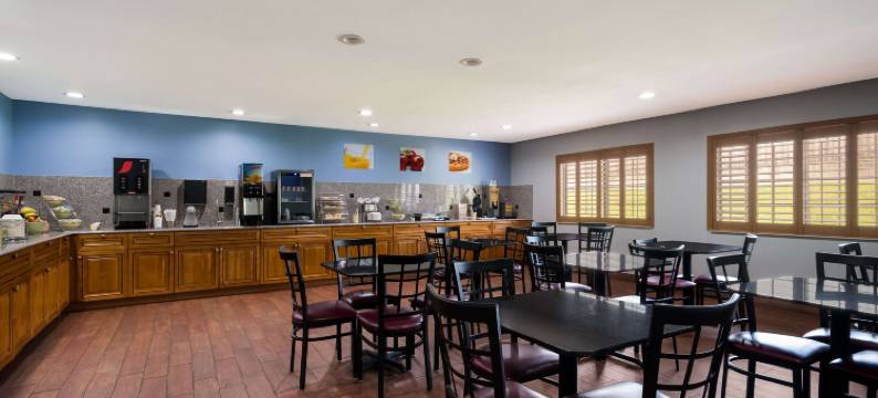 俄克拉何马市北凯艺套房酒店(Quality Inn & Suites Oklahoma City North)图片