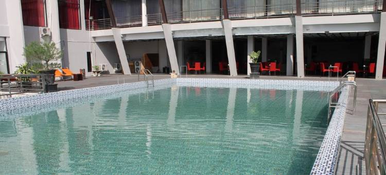 橡树酒店(Hotel Grand Mutiara)图片