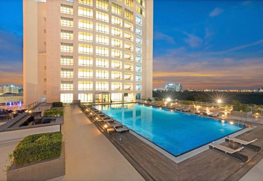 The Westin Kolkata Rajarhat Hotel Overview