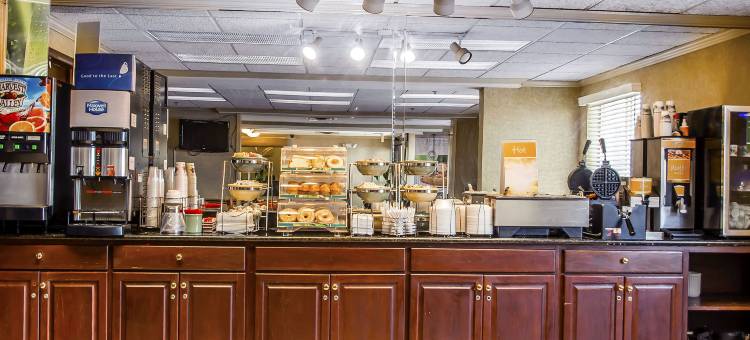 CVG机场凯艺套房酒店(Quality Inn & Suites Cvg Airport)图片